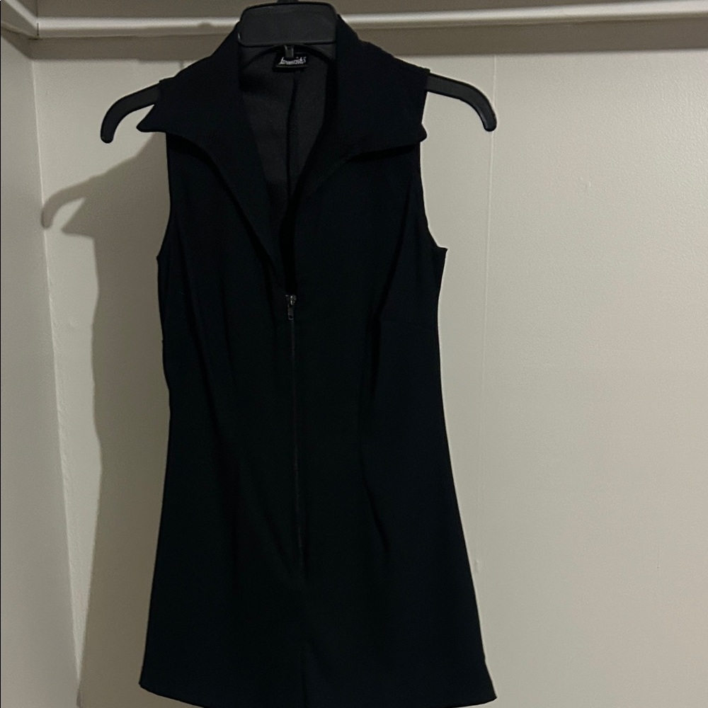 Sleeveless Black Zip-Front Shorts